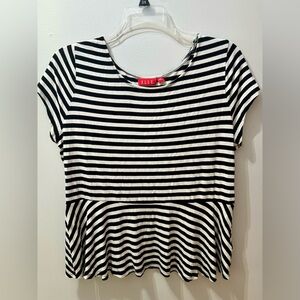 Elle, women’s blouse, size XL, black and white striped with ruffled hem